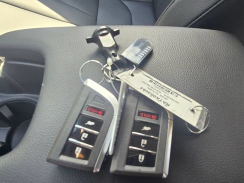 Used 2026 Acura Integra FWD image 28