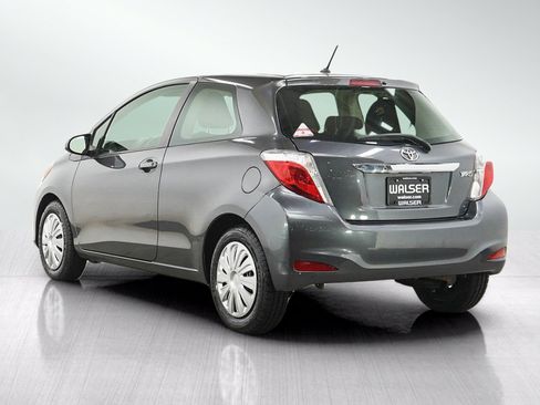 Used 2013 Toyota Yaris L FWD image 3