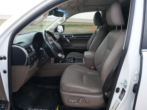 Used 2020 Lexus GX 460 Premium image 20