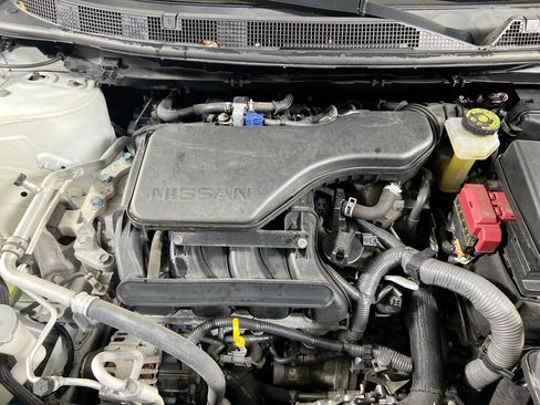 Used 2019 Nissan Rogue Sport SV AWD/4WD image 27