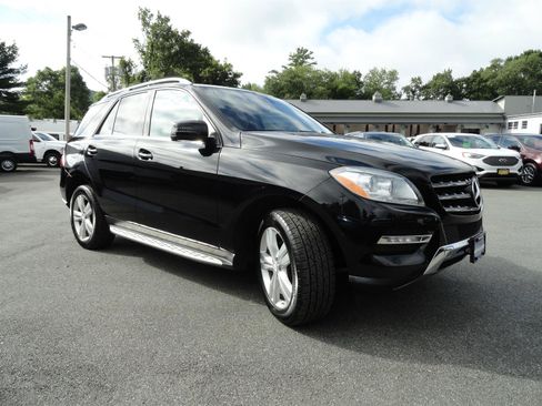 Used 2014 Mercedes-Benz ML 350 4MATIC image 3