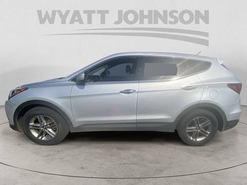 Used 2018 Hyundai Santa Fe Sport FWD image 4