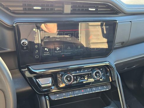 Used 2024 GMC Sierra 1500 AT4X image 28
