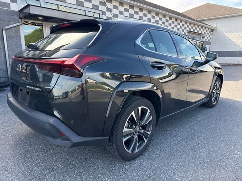 Used 2025 Lexus UX 300h AWD w/ Accessory Package (Z1) image 5