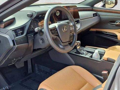 Used 2022 Lexus ES 350 w/ Premium Package FWD image 10