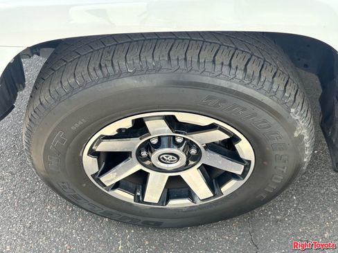 Used 2023 Toyota 4Runner TRD Off-Road Premium w/ Moonroof Package image 8