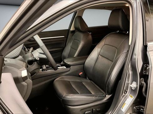 Used 2023 Nissan Altima 2.5 SL image 21