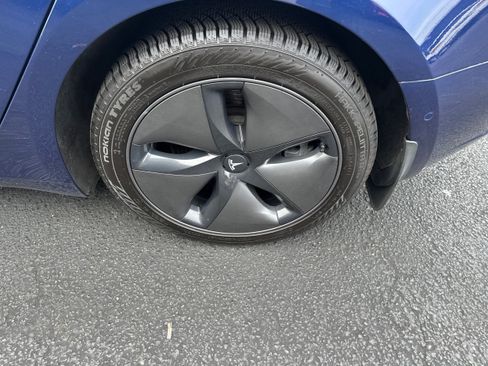 Used 2019 Tesla Model 3 AWD/4WD image 26