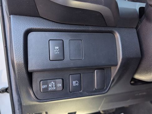 Used 2022 Toyota Tacoma SR5 image 22