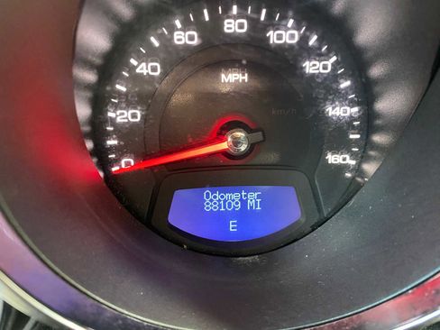 Used 2011 Cadillac CTS Luxury image 8