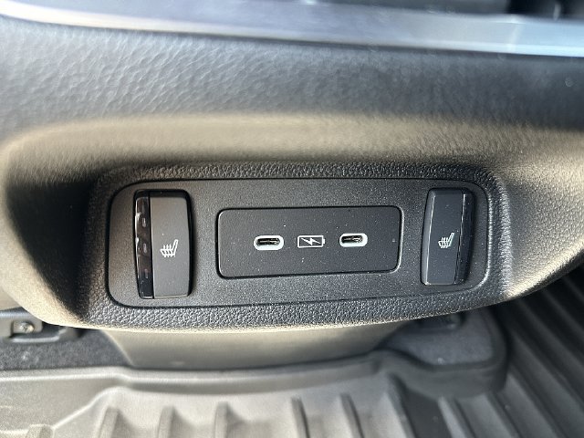 Used 2025 Acura RDX w/ Advance Package AWD/4WD image 17