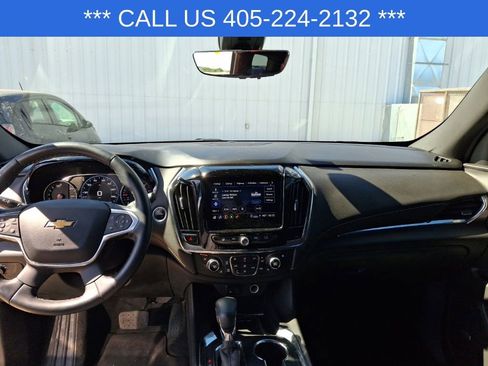 Used 2023 Chevrolet Traverse Premier AWD/4WD image 21