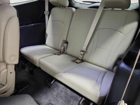 Used 2020 Buick Enclave Essence FWD image 15