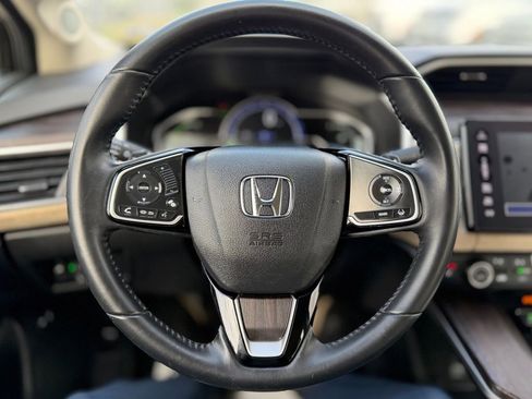 Used 2018 Honda Clarity Touring image 10
