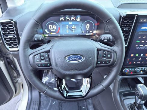 New 2025 Ford Ranger Lariat w/ FX4 Off-Road Package image 19