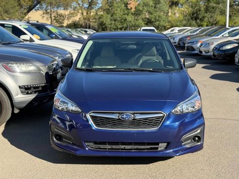 Used 2017 Subaru Impreza 2.0i image 2