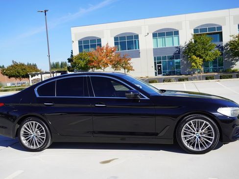 Used 2018 BMW 530i image 7