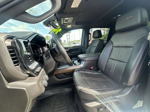 Used 2024 Chevrolet Silverado 2500 High Country w/ High Country Premium Package AWD/4WD image 19