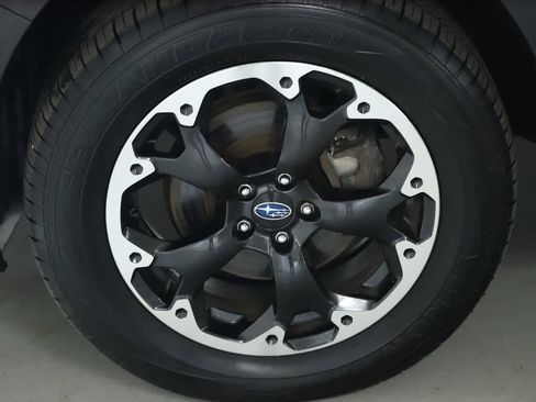 Certified 2023 Subaru Crosstrek 2.0i Premium image 38