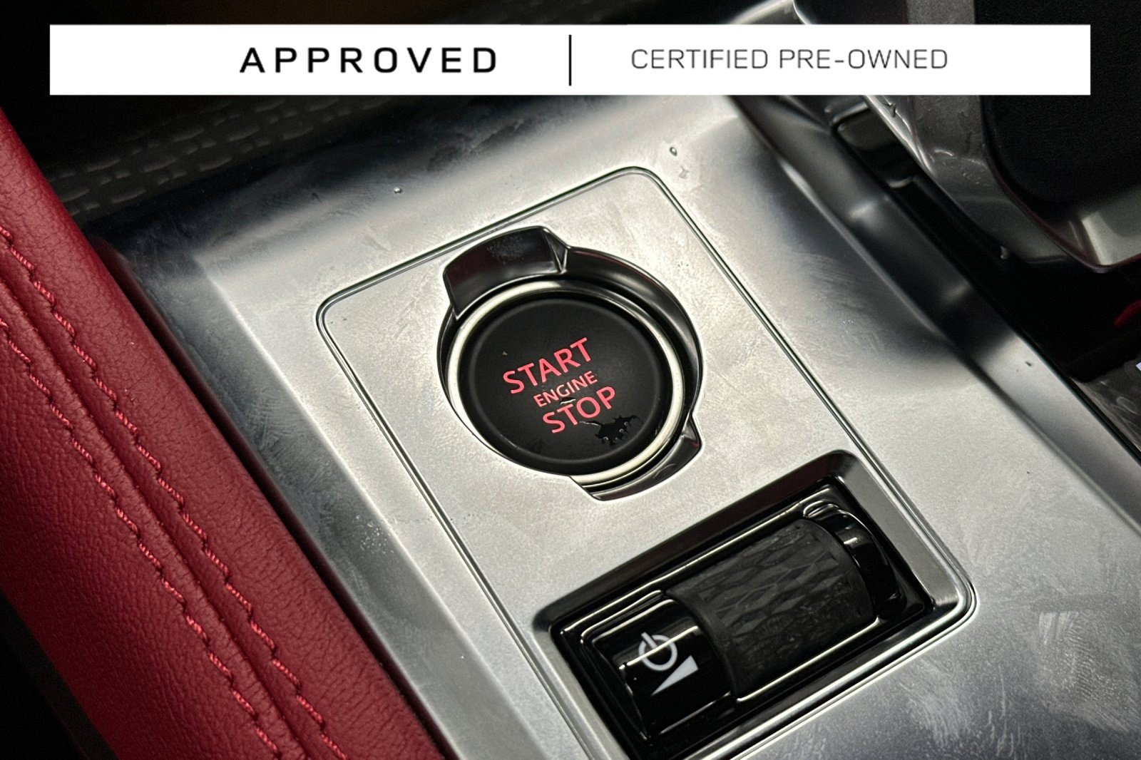 Used 2025 Jaguar F-PACE R-Dynamic S AWD/4WD image 14