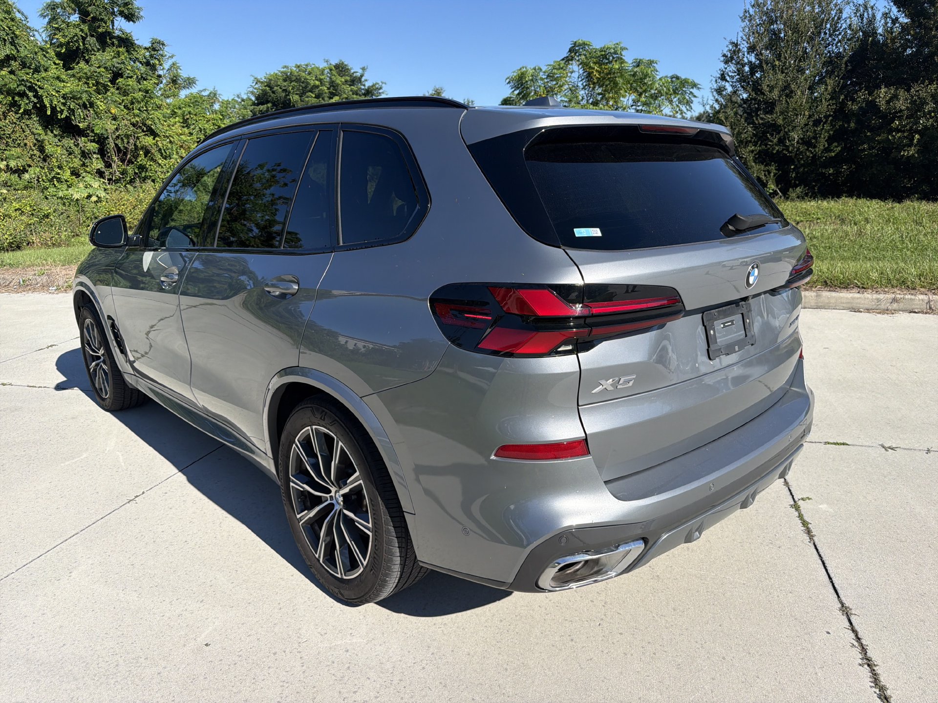 Certified 2025 BMW X5 xDrive40i AWD/4WD image 6