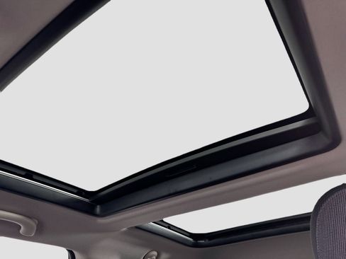 Certified 2025 MINI Cooper S image 23