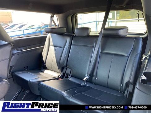 Used 2021 Ford Expedition Max XLT image 25