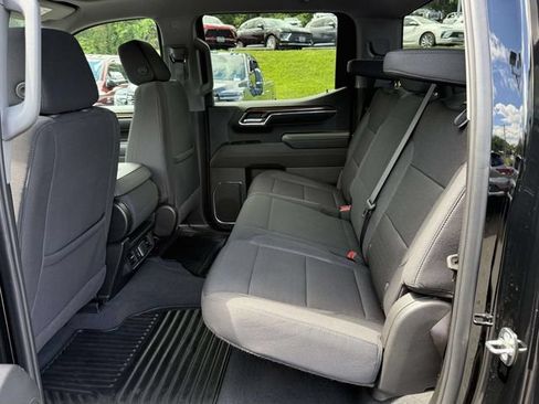 Certified 2024 Chevrolet Silverado 1500 LT AWD/4WD image 12