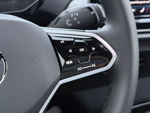 New 2026 Volkswagen ID.4 Pro RWD image 15