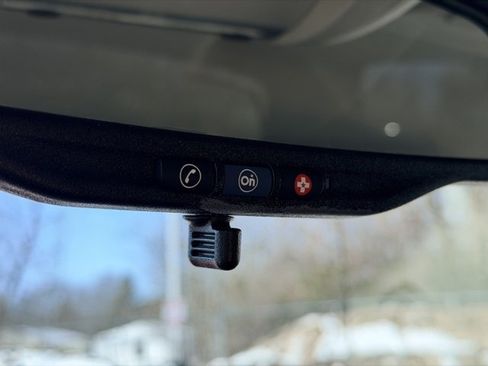 Used 2012 Chevrolet Avalanche LT image 16