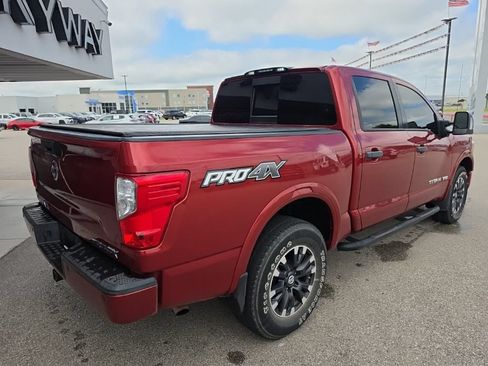 Used 2019 Nissan Titan PRO-4X w/ Pro-4x Convenience Package AWD/4WD image 3