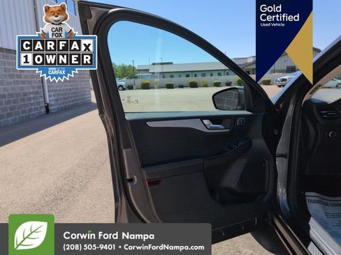 Used 2025 Ford Escape Platinum AWD/4WD image 12