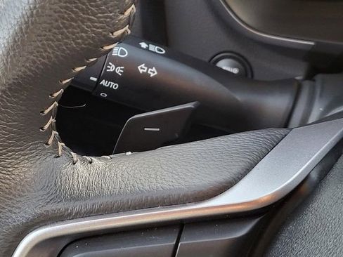 Used 2024 Subaru Ascent Premium w/ Convenience Package image 27