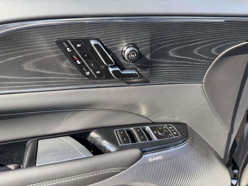 Used 2024 Cadillac Lyriq Luxury w/ LPO, Floor Liner Package AWD/4WD image 18