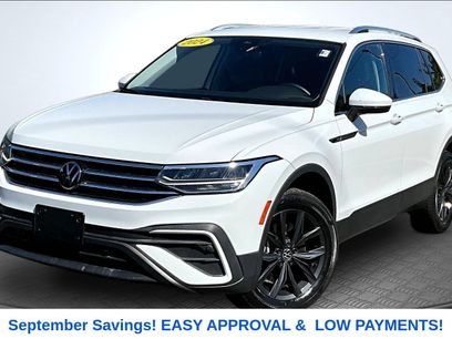 Used 2024 Volkswagen Tiguan SE