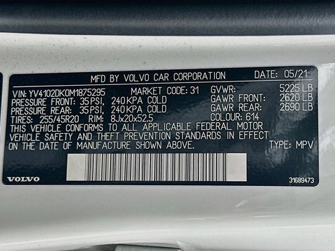 Used 2021 Volvo XC60 T5 Momentum w/ Protection Package Premier FWD image 32
