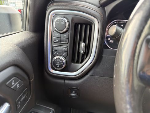 Used 2022 GMC Sierra 2500 AT4 AWD/4WD image 29