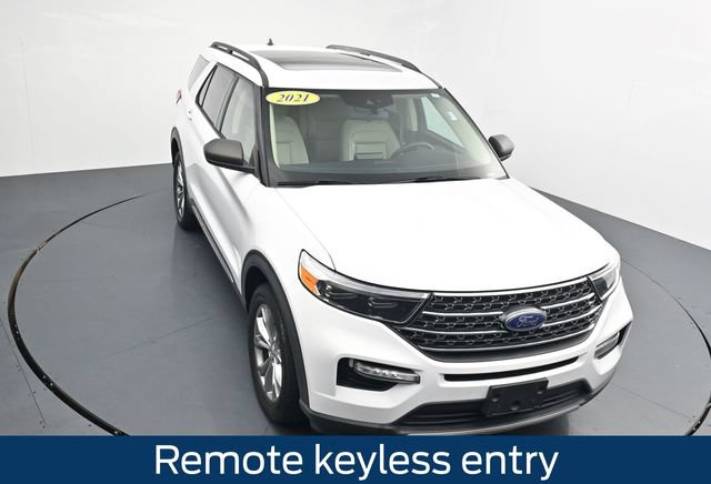 Certified 2021 Ford Explorer XLT w/ Equipment Group 202A AWD/4WD image 19