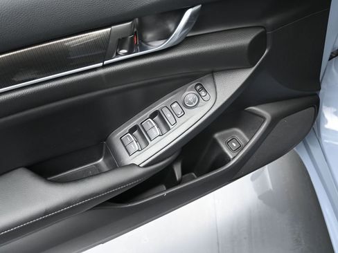 Used 2022 Honda Accord Sport image 21