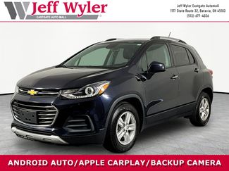 Used 2021 Chevrolet Trax LT w/ Driver Confidence Package FWD video 1