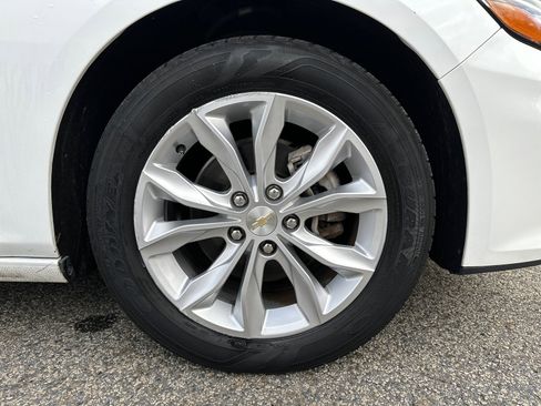 Used 2023 Chevrolet Malibu LT image 12