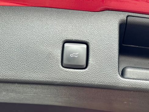 Used 2022 Ford Escape Titanium AWD/4WD image 40
