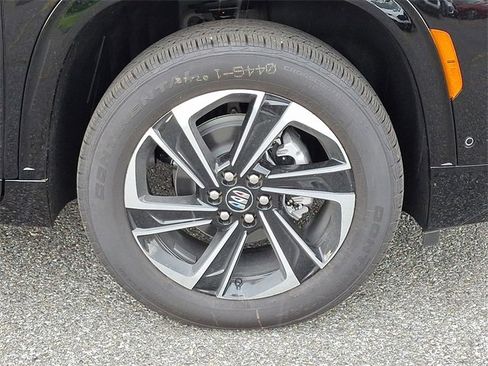 New 2026 Buick Enclave Sport Touring w/ Super Cruise Package image 5