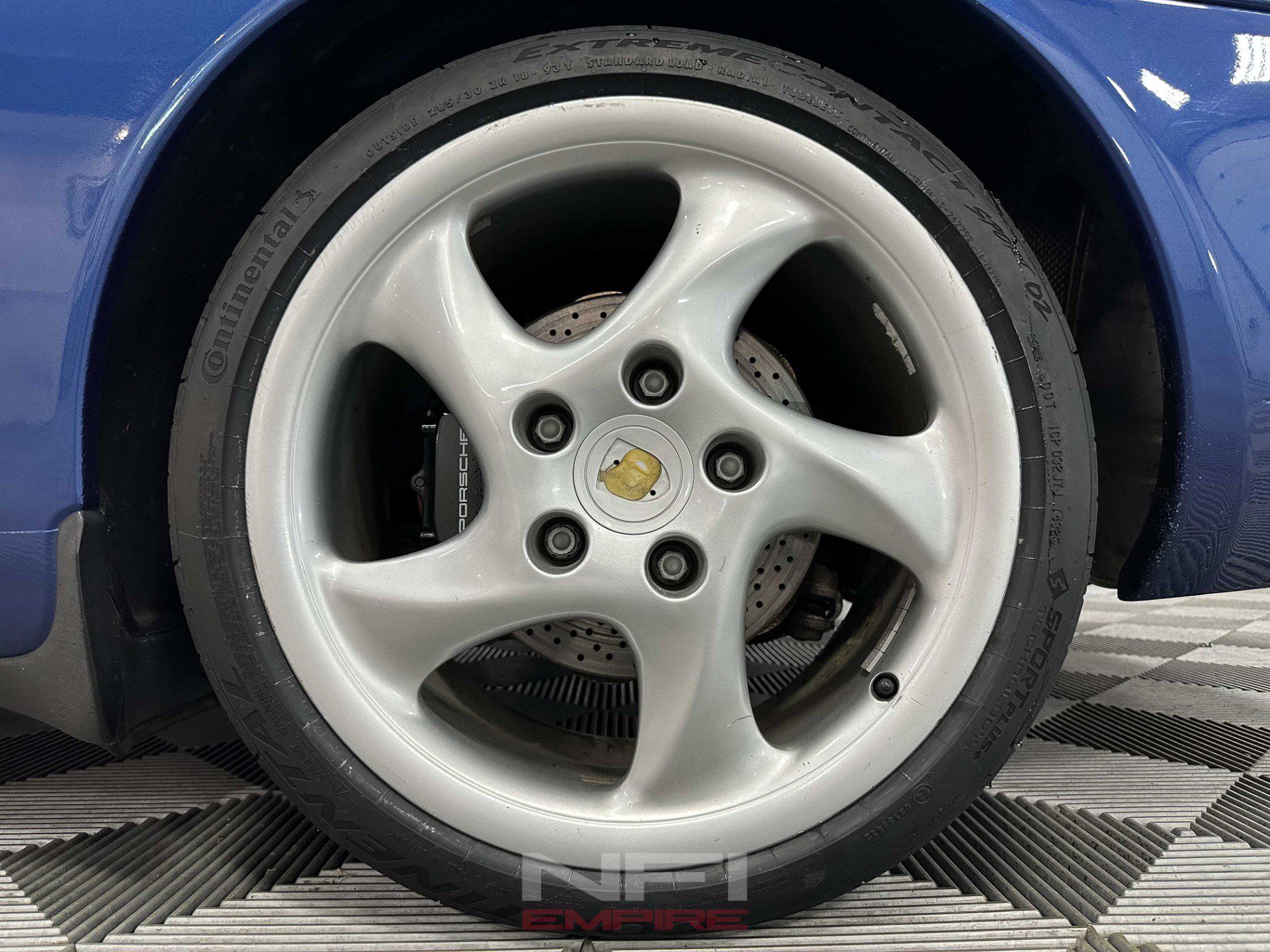 Used 2002 Porsche 911 Cabriolet image 31
