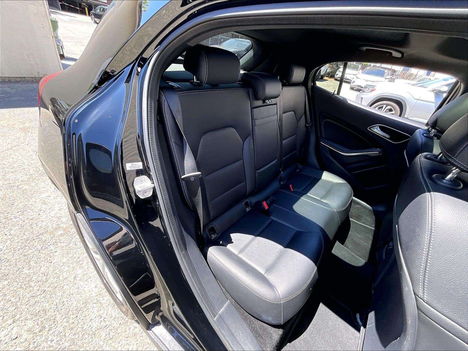 Used 2018 Mercedes-Benz GLA 250 4MATIC image 26