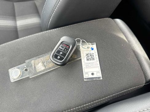 Certified 2023 Honda Civic Sport image 32