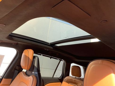 Certified 2023 Lincoln Aviator Black Label w/ Dynamic Handling Package image 25