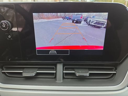 Used 2026 Chevrolet Trax LS image 26