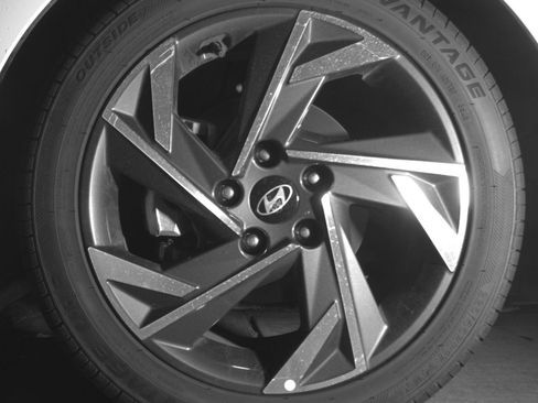 Used 2025 Hyundai Elantra SEL FWD image 15