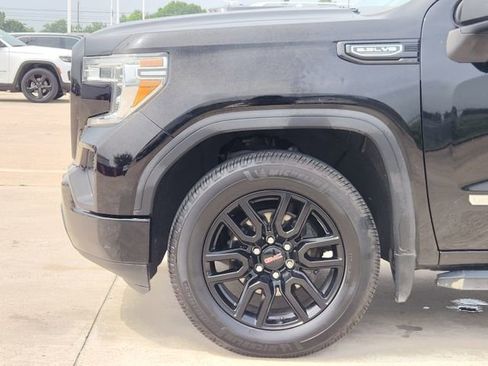 Used 2020 GMC Sierra 1500 Elevation w/ Elevation Value Package RWD image 8